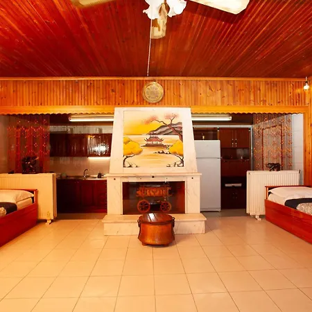 Case de vacanță The Great Wave Beachfront House Nea Plagia Sozopoli